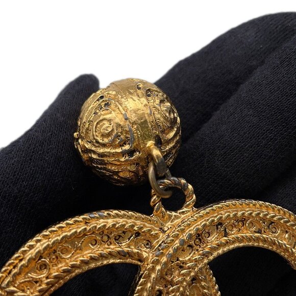 CHANEL Gold Logo Necklace - Picture 7 of 13